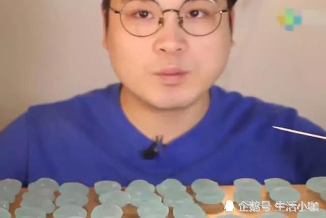 j9九游会吃播吃50水晶年糕好吃到狂塞不停网友：这么可爱你怎么下得了口(图5)